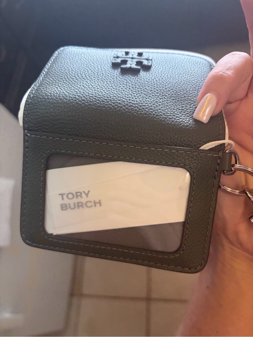 Tory Burch Olive Green Leather wallet with Logo and Clip - Picture 2 of 5